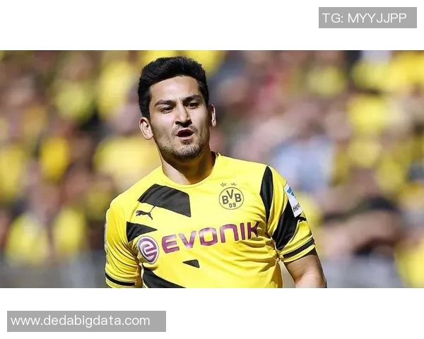 京多安的足球之路:从青涩少年到世界顶级中场的华丽转身 京多安的足球之路:从青涩少年到世界顶级中场的华丽转身